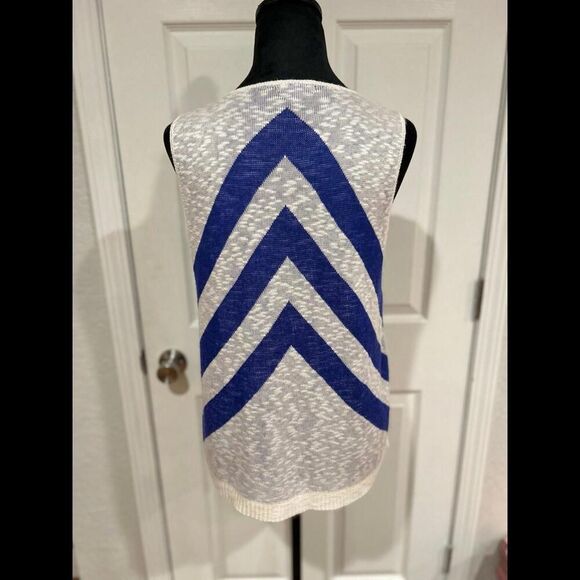 Charming Charlie White Blue Stripes Cardigan Size Small - Picture 6 of 9